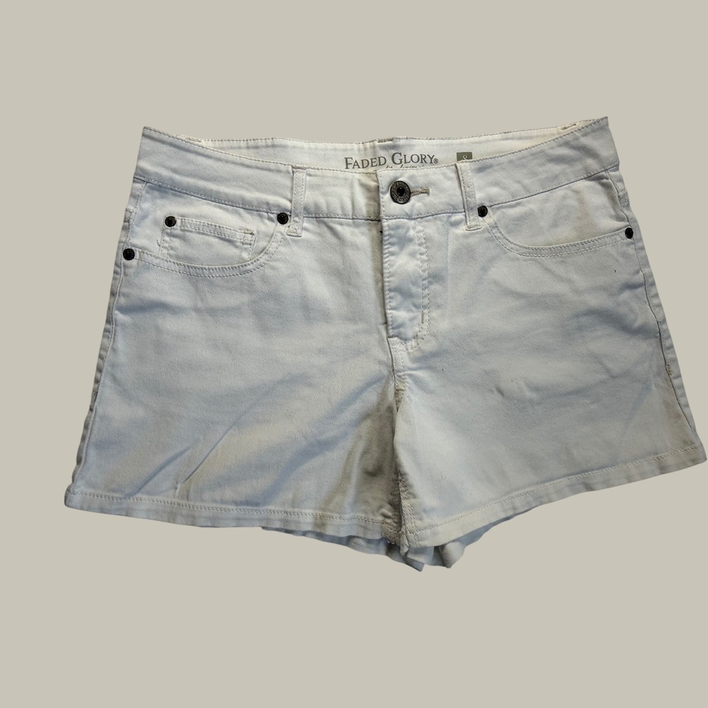 Faded Glory Womens White Denim Shorts Size 8 Stretch Mid Rise FL12440B